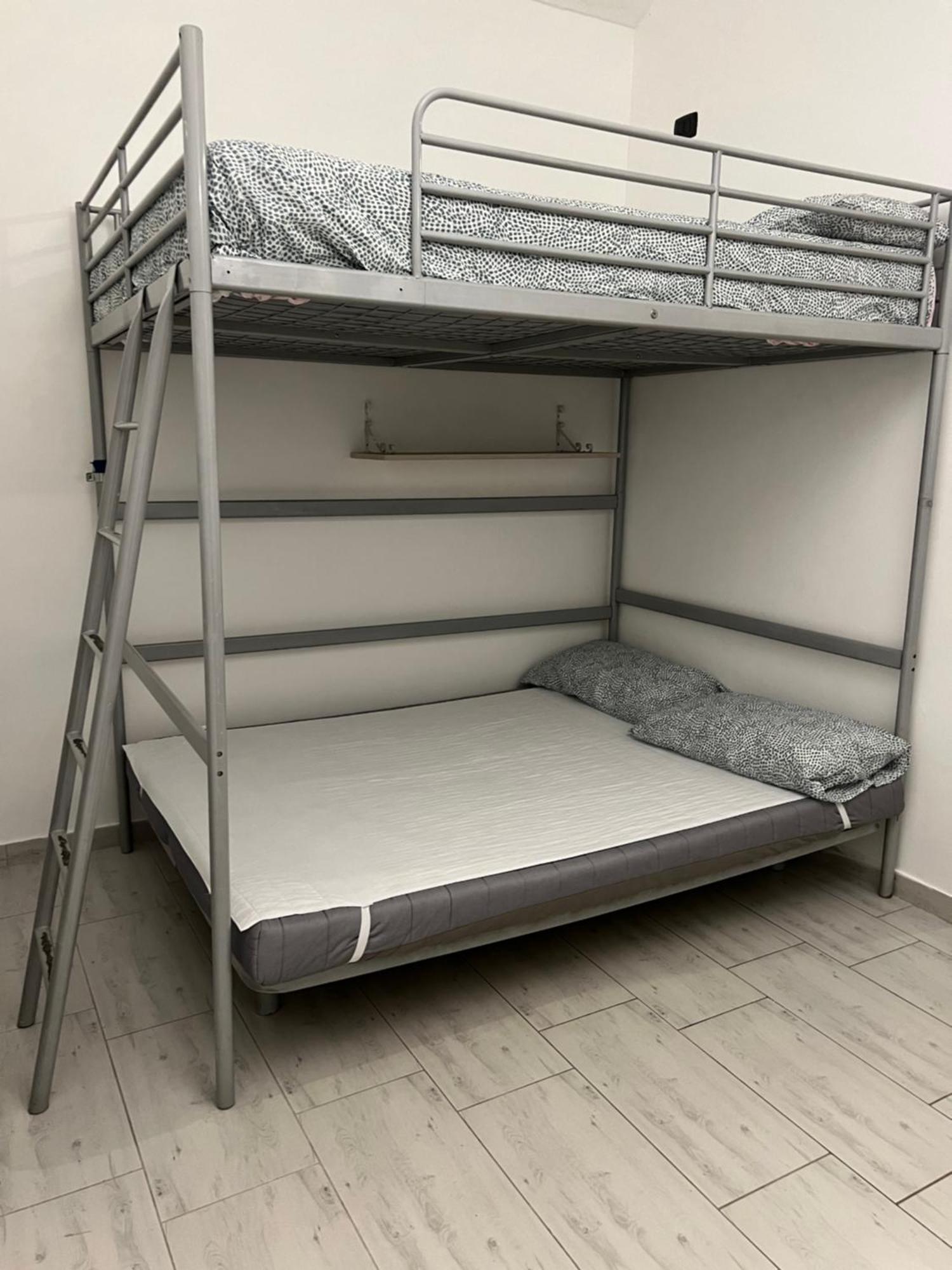 Bed2Go Brescia Lägenhet Turin Exteriör bild